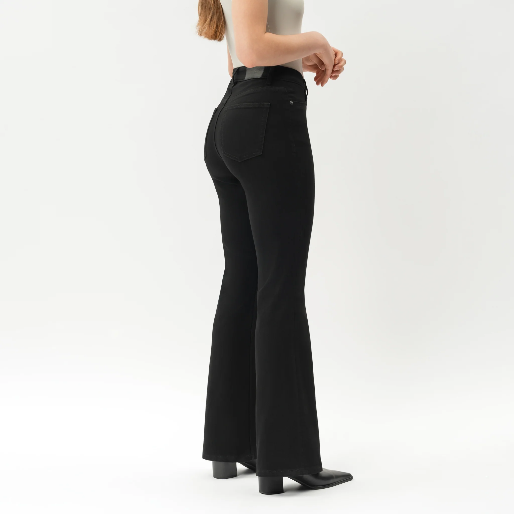 Bootcut ComfortDenim™ Jeans - Image 6