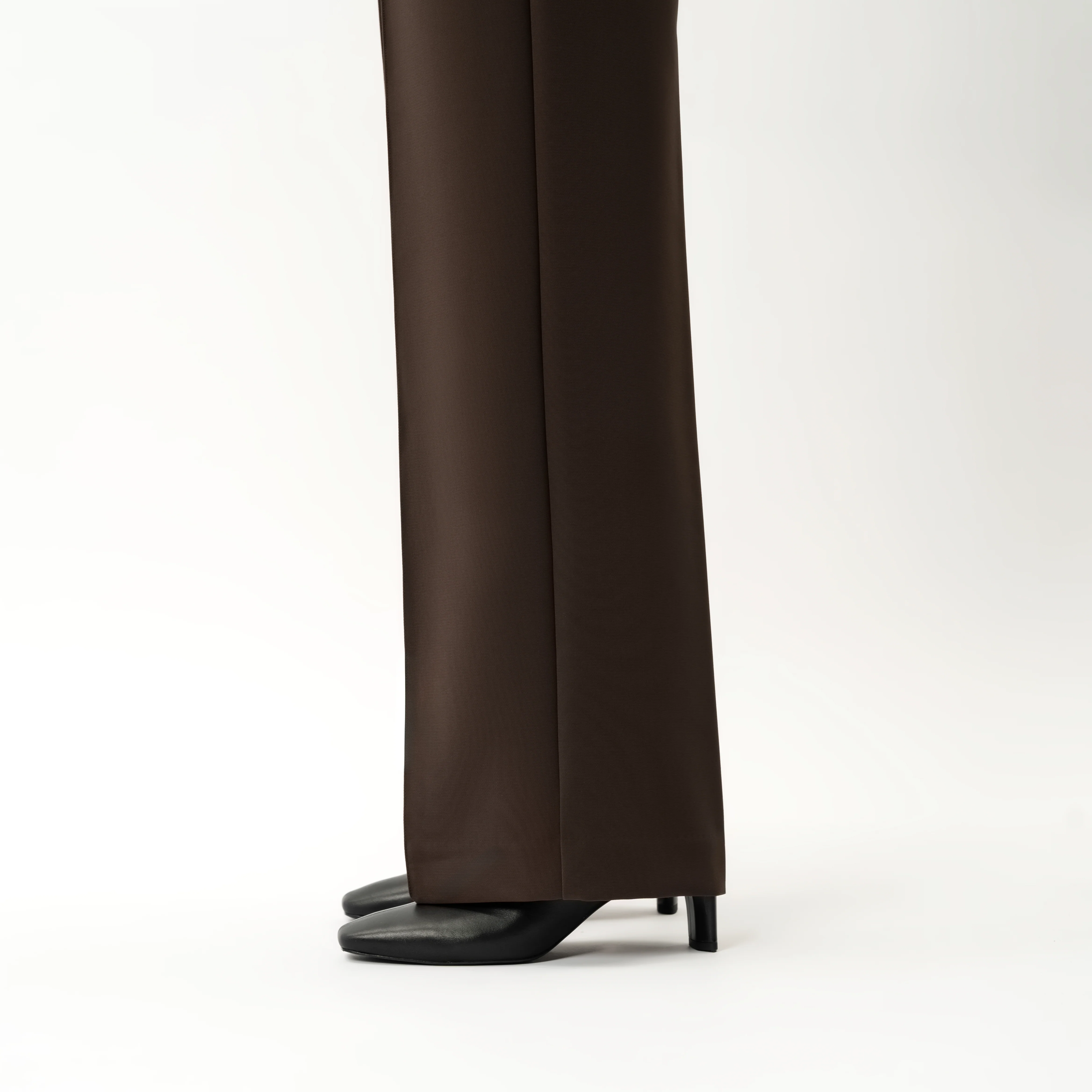 Crepe Relaxed Trouser - Image 5