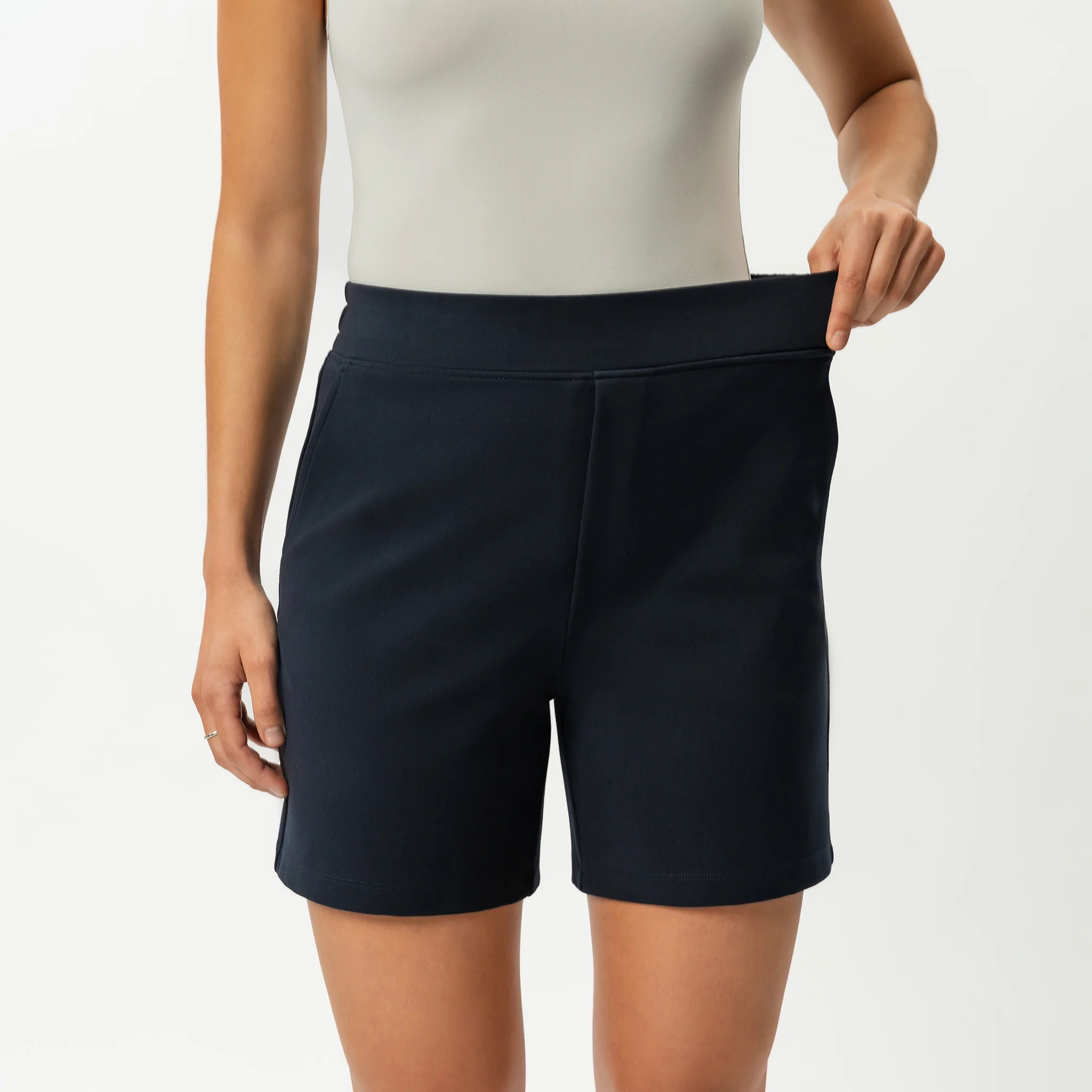 Light Ponte Shorts - Image 18