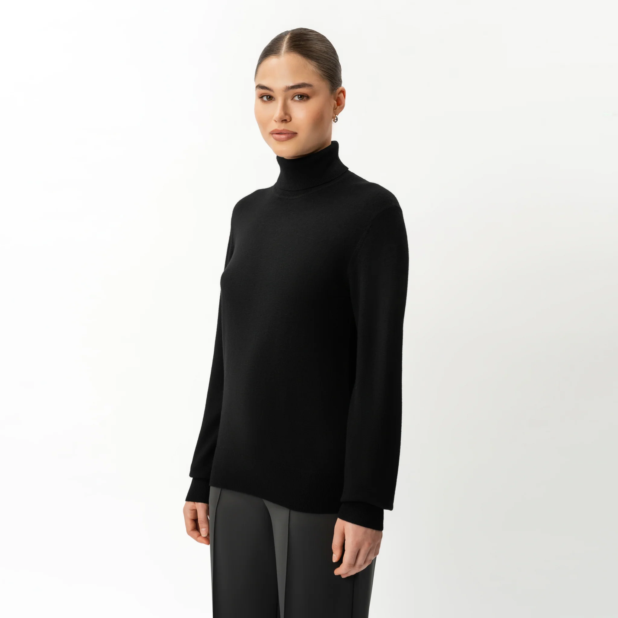 Merino Wool Relaxed Turtleneck - Image 3