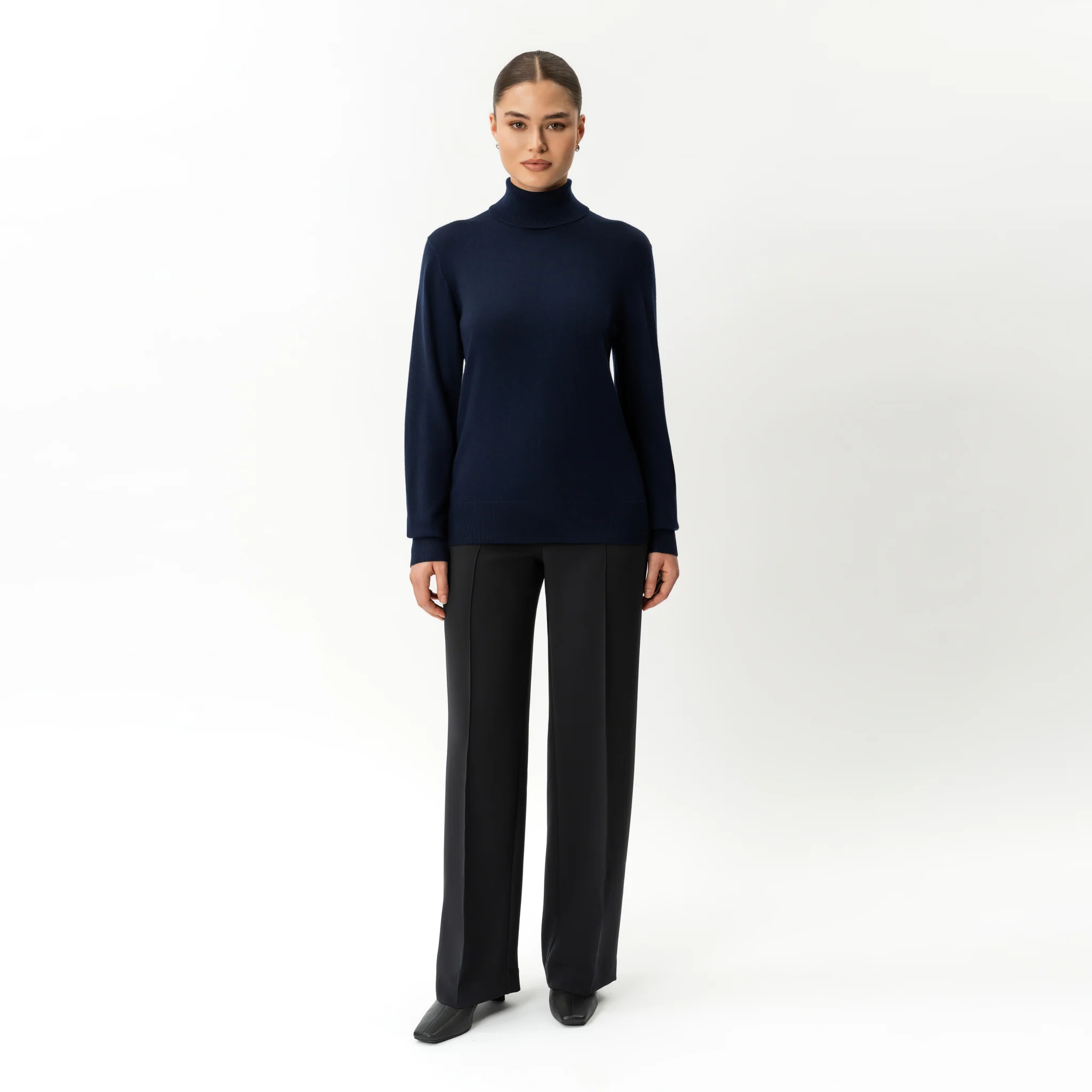 Merino Wool Relaxed Turtleneck - Image 5