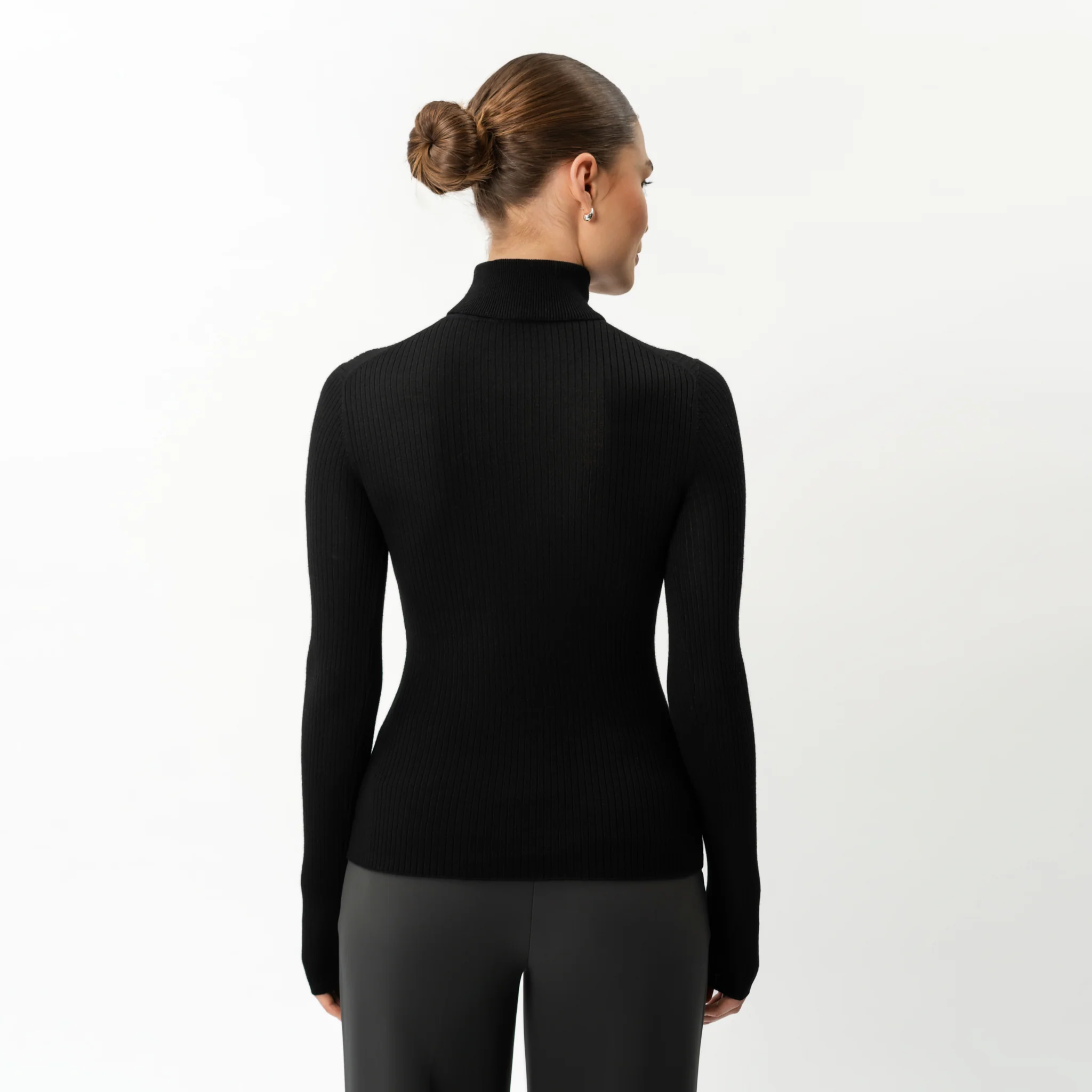 Merino Wool Ribbed Turtleneck - Image 4
