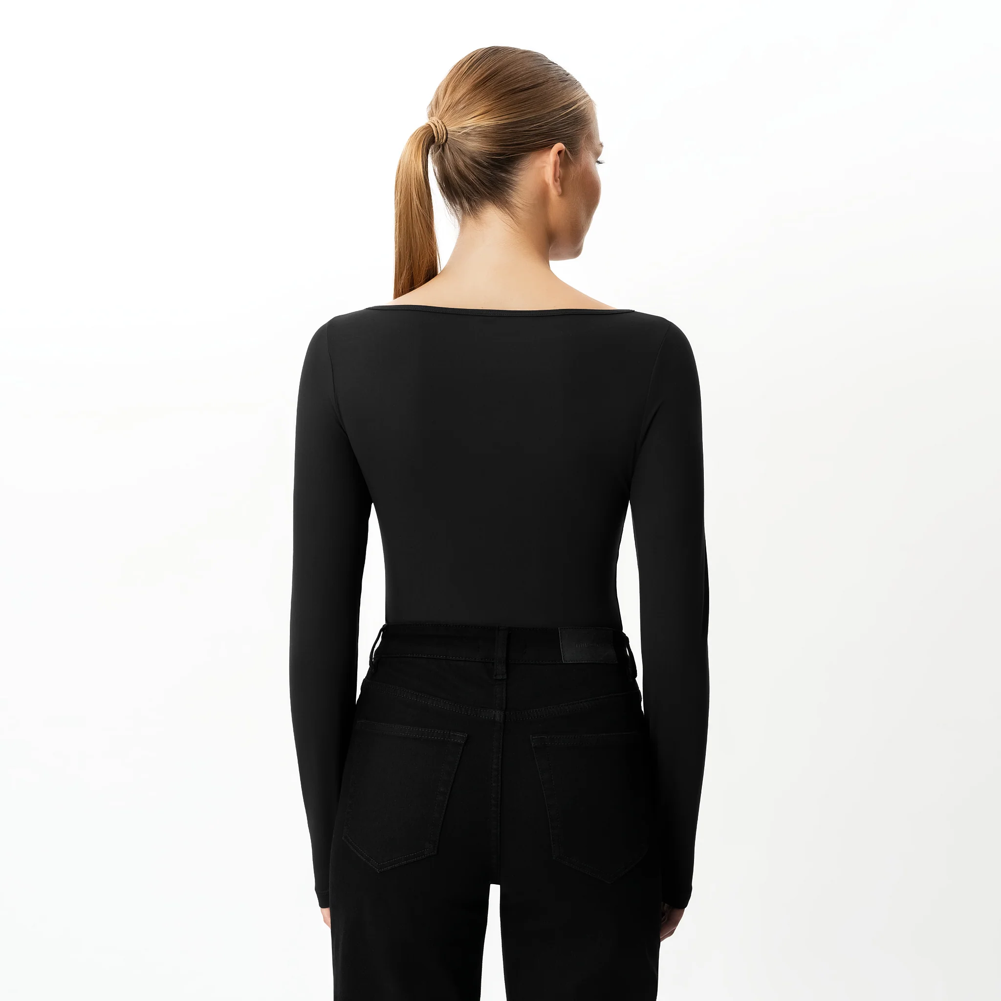 Soft Boatneck Long-sleeve - Image 3