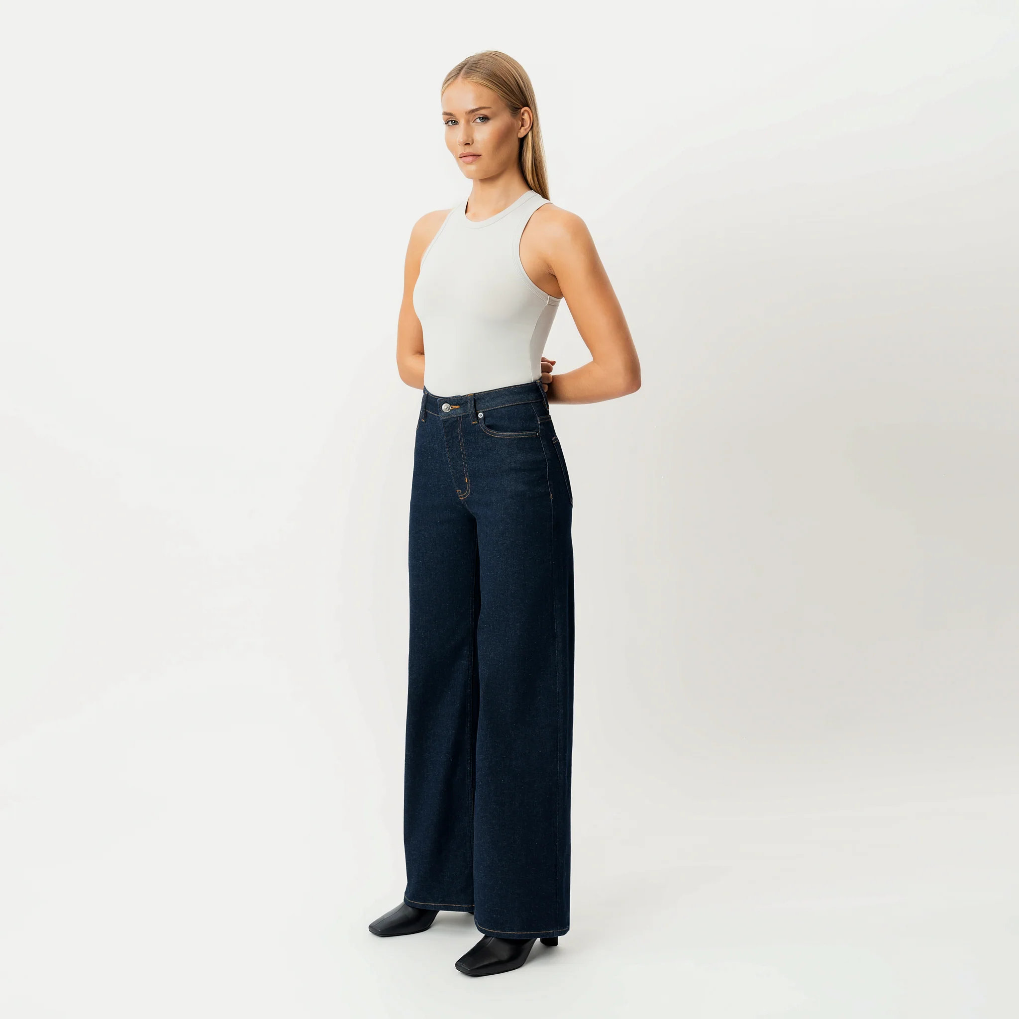 Wide ComfortDenim™ Jeans - Image 7