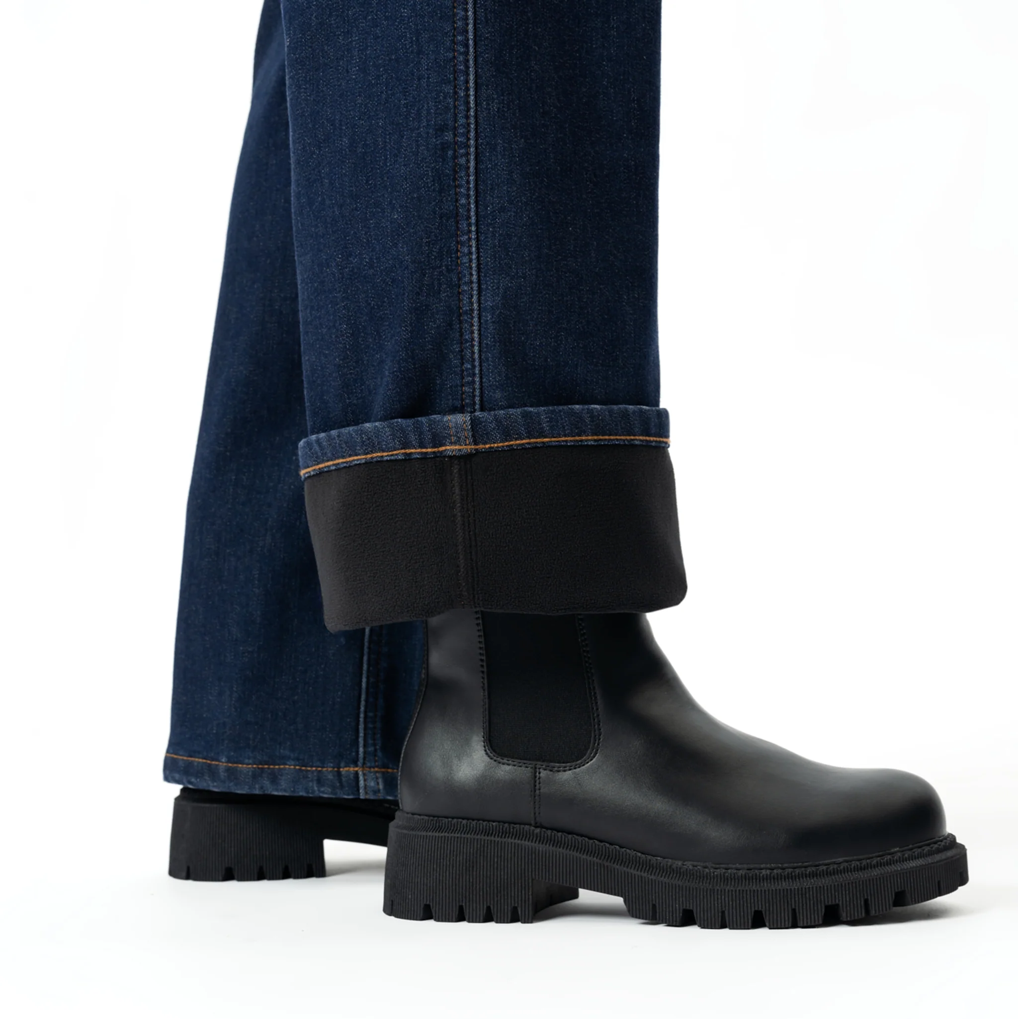 Winter FleeceDenim™ Relaxed Jeans - Image 7